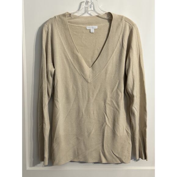 New York & Company Sz XL Sweater V-Neck Pullover Cream Beige Old Money Preppy - Picture 1 of 7